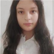 Profesora de apoyo escolar especializado en clases de inglés